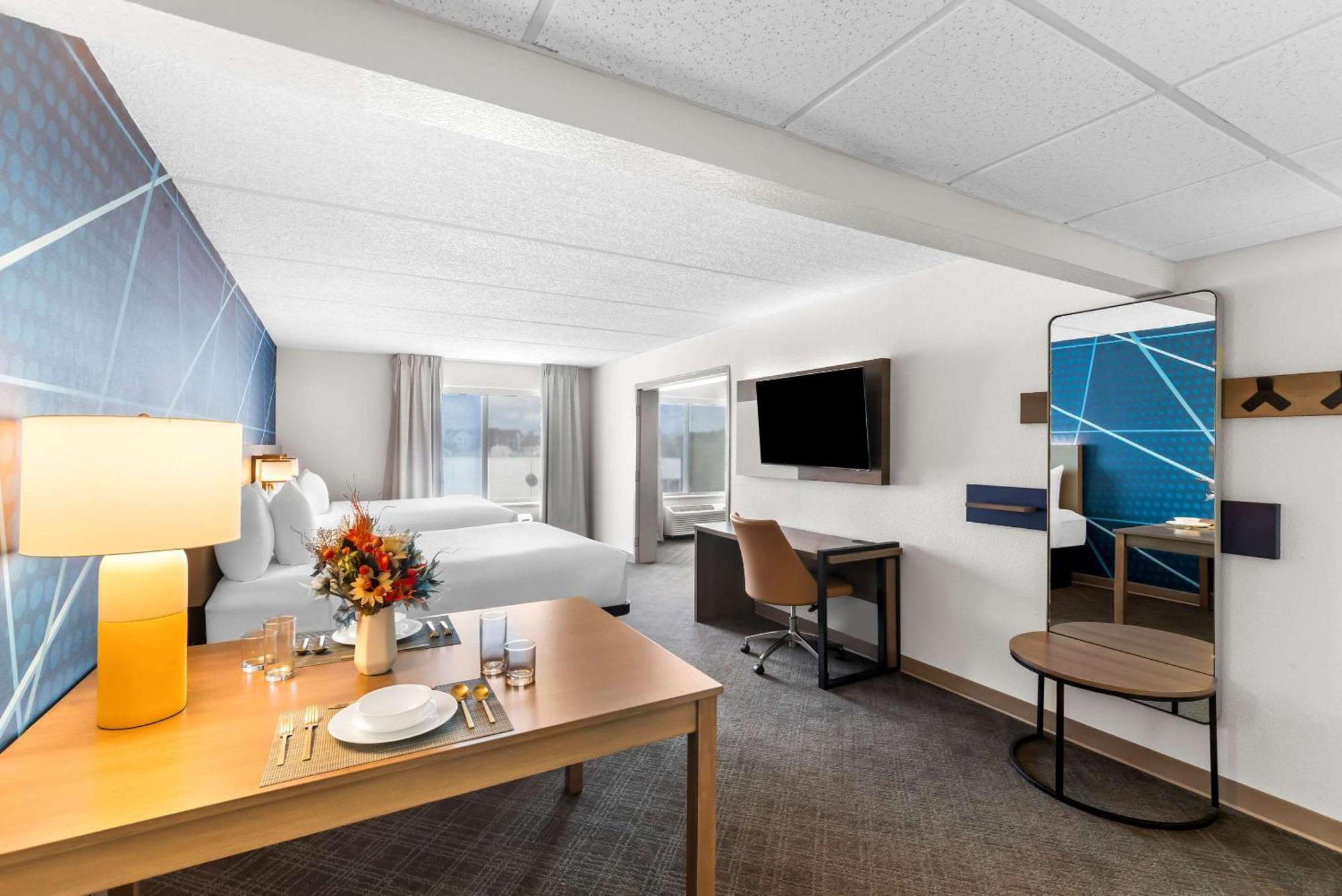 Hotel Comfort Airport