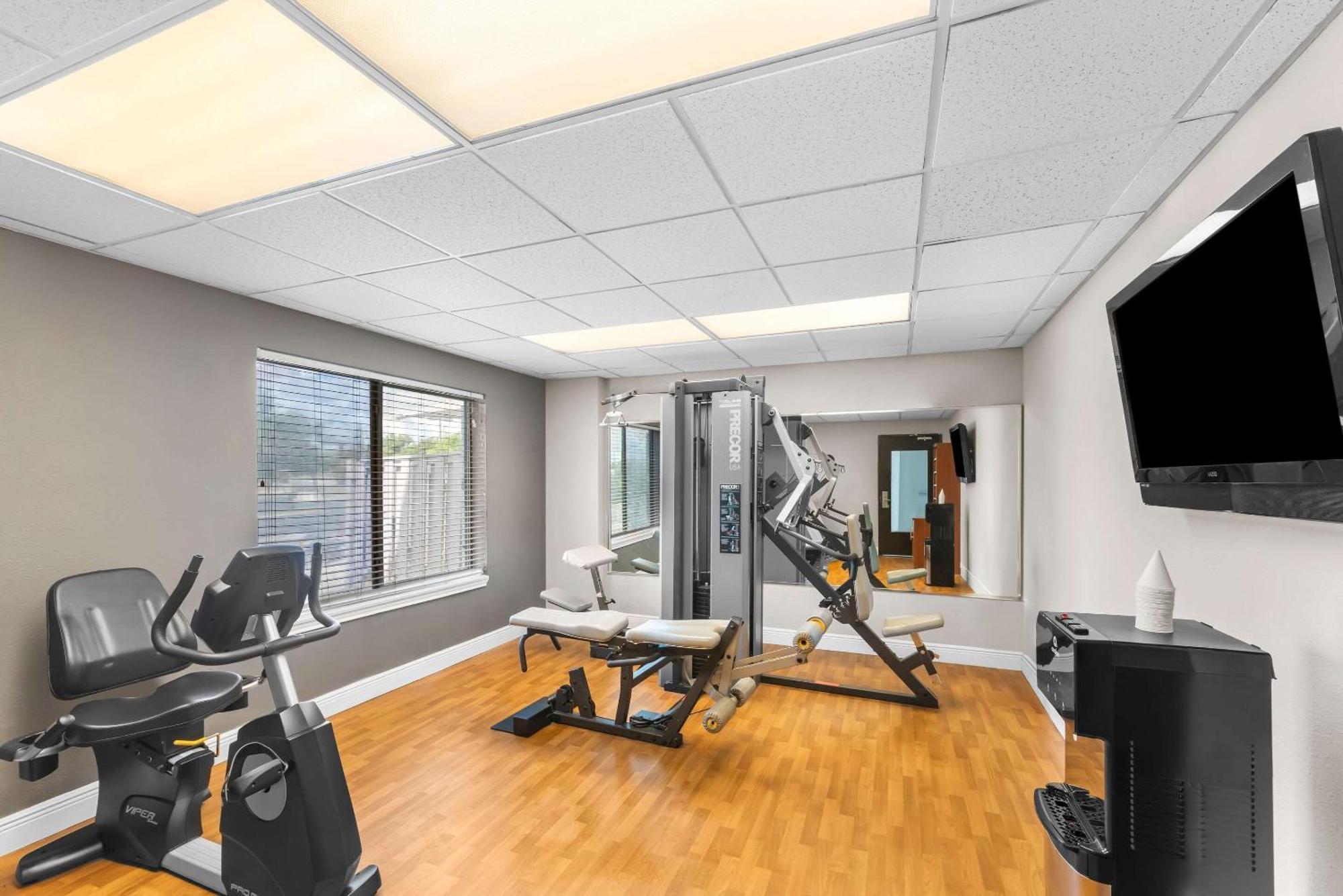 Comfort Airport Hotel Austin