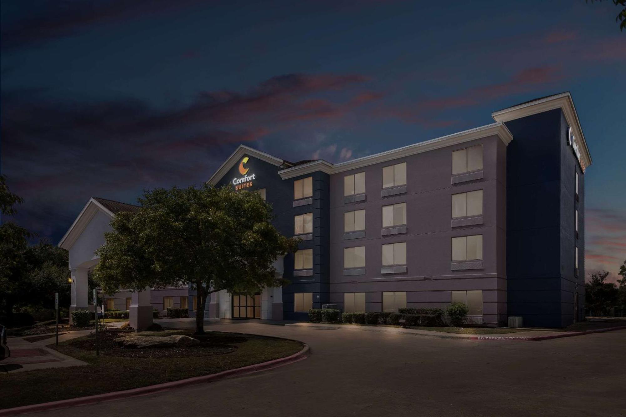 Comfort Airport Hotel