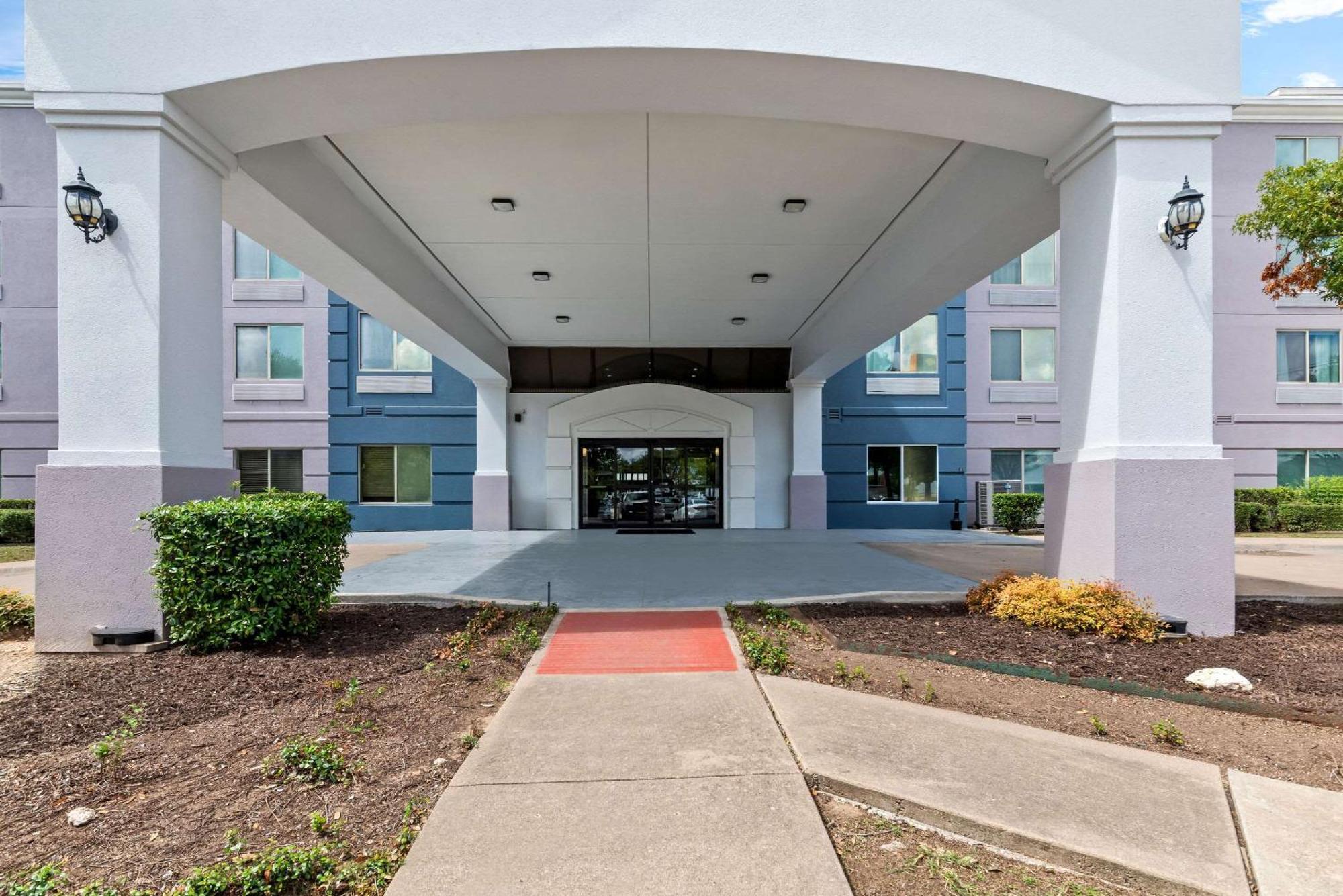 Comfort Airport Hotel Austin