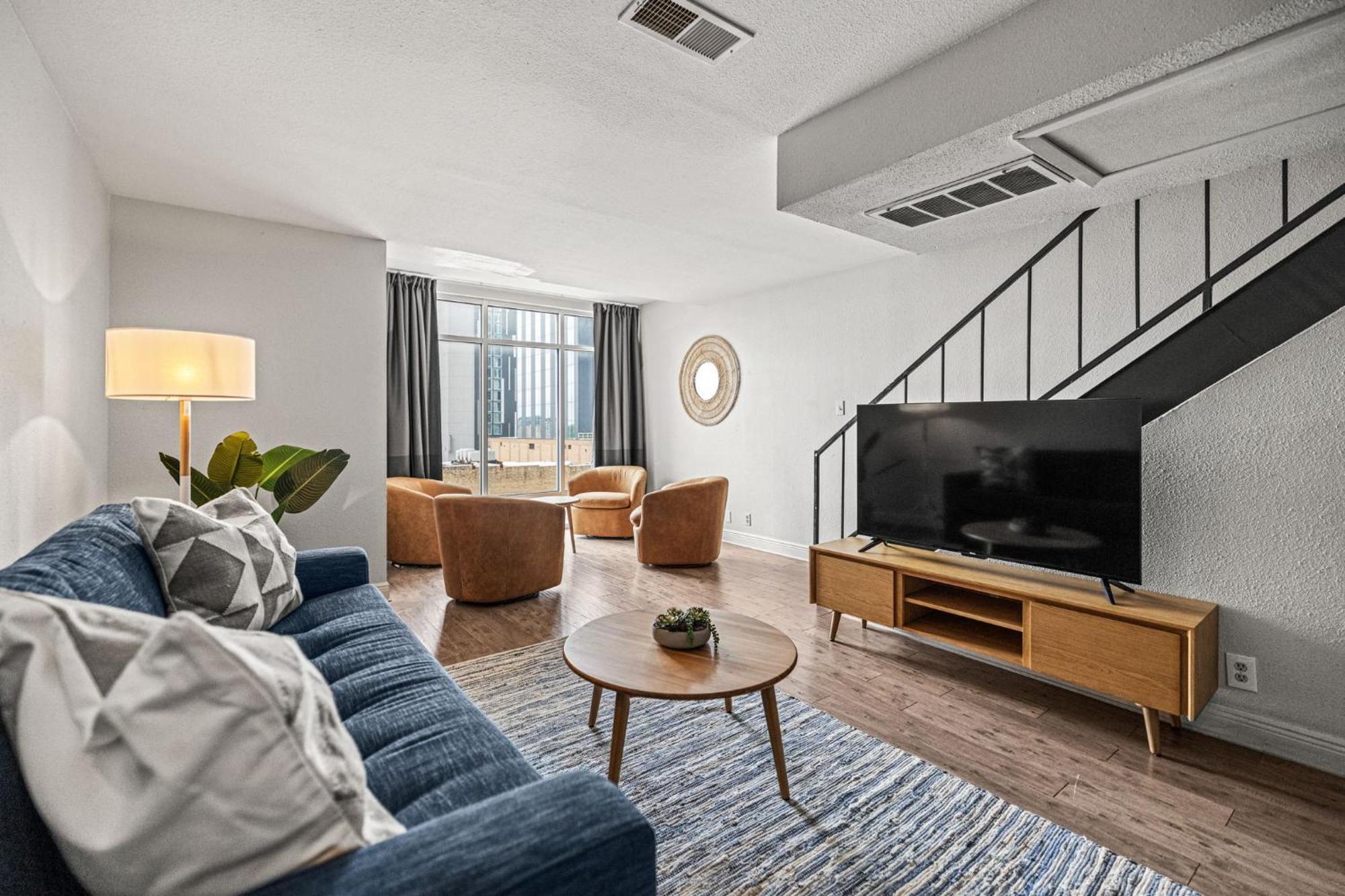 Apartment Littlefield Lofts, Hosted By Placemakr - 6th St *