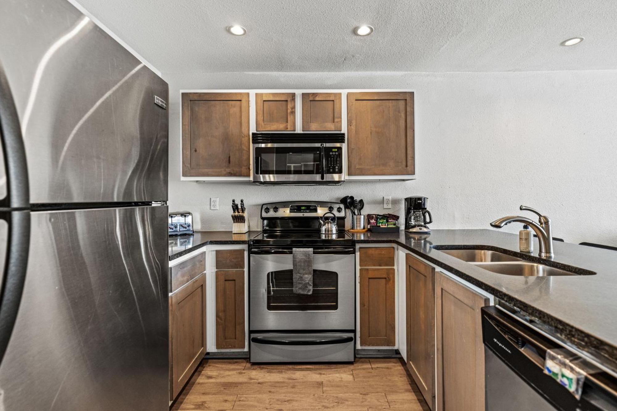 Apartment Littlefield Lofts, Hosted By Placemakr - 6th St