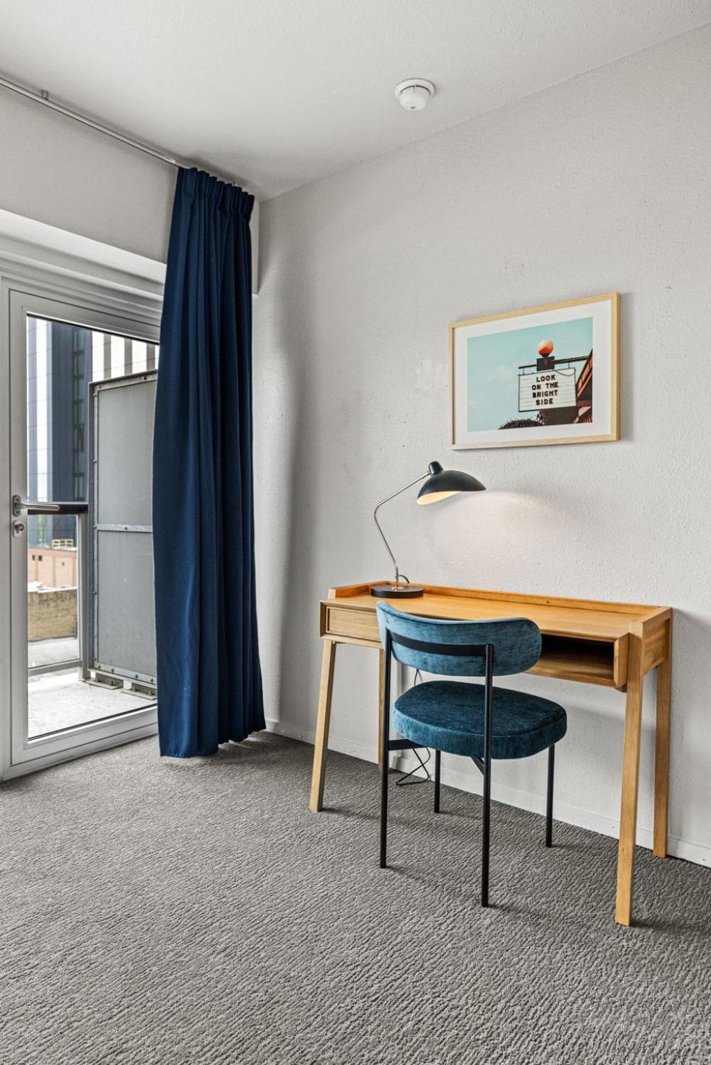 Littlefield Lofts, Hosted By Placemakr - 6th St Apartment *