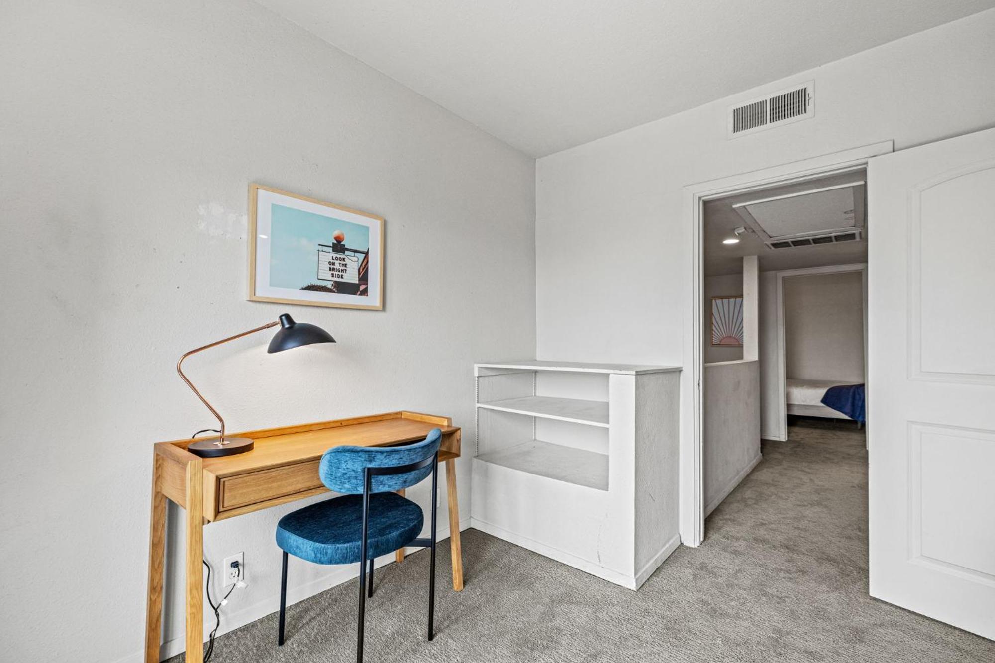 Apartment Littlefield Lofts, Hosted By Placemakr - 6th St *
