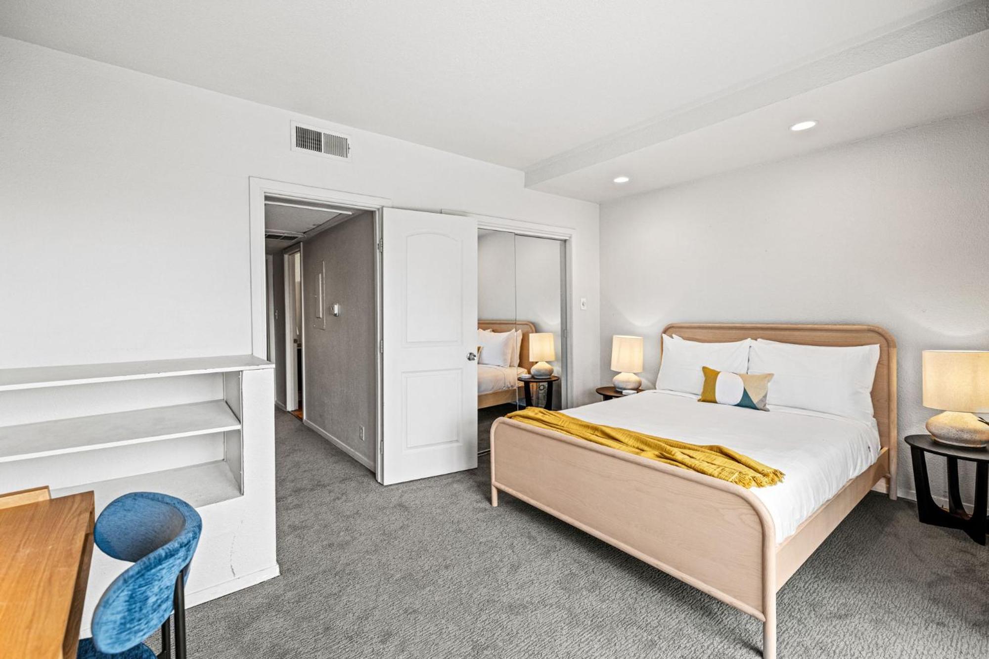 Littlefield Lofts, Hosted By Placemakr - 6th St *