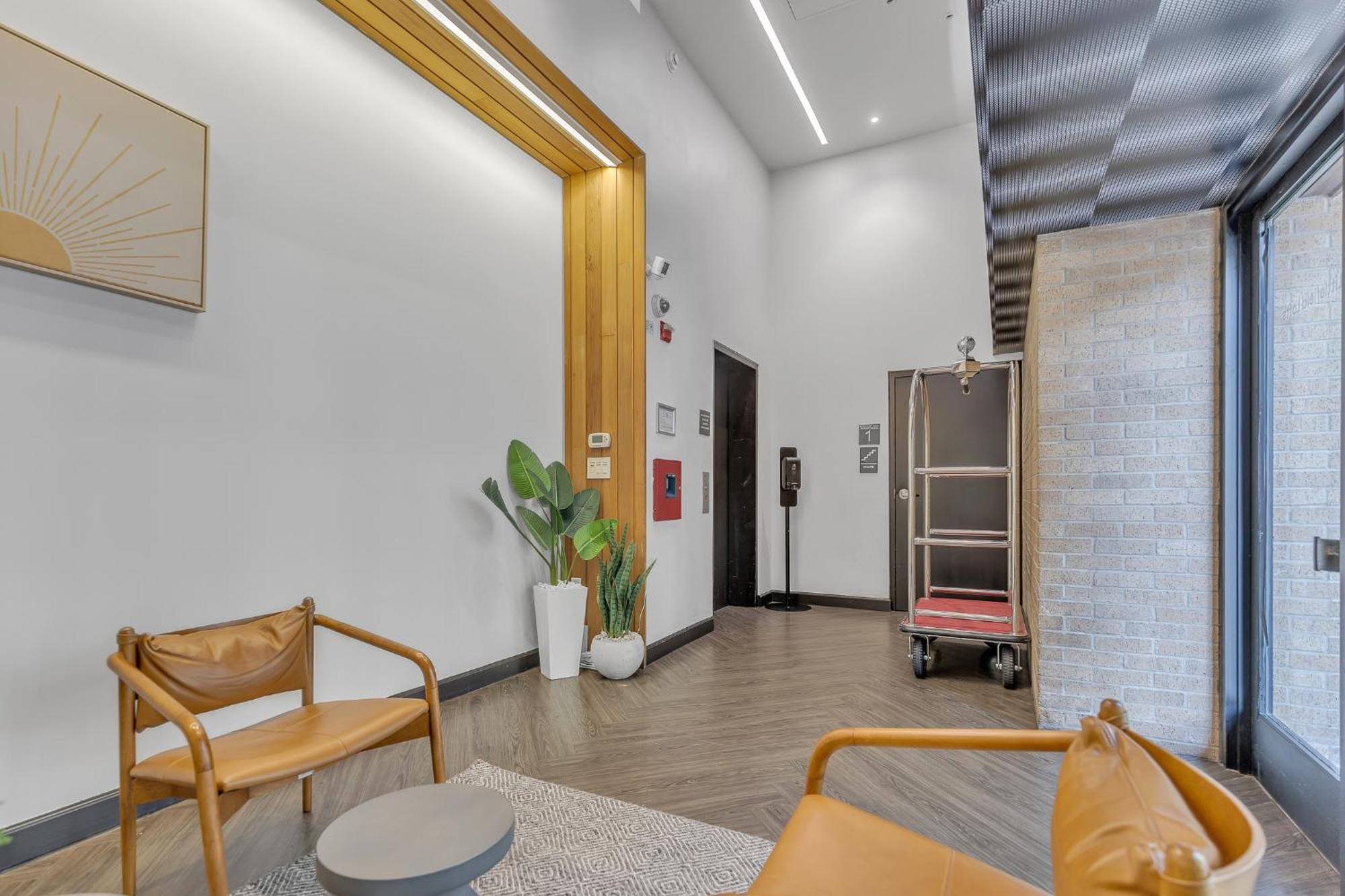 Littlefield Lofts, Hosted By Placemakr - 6th St Apartment
