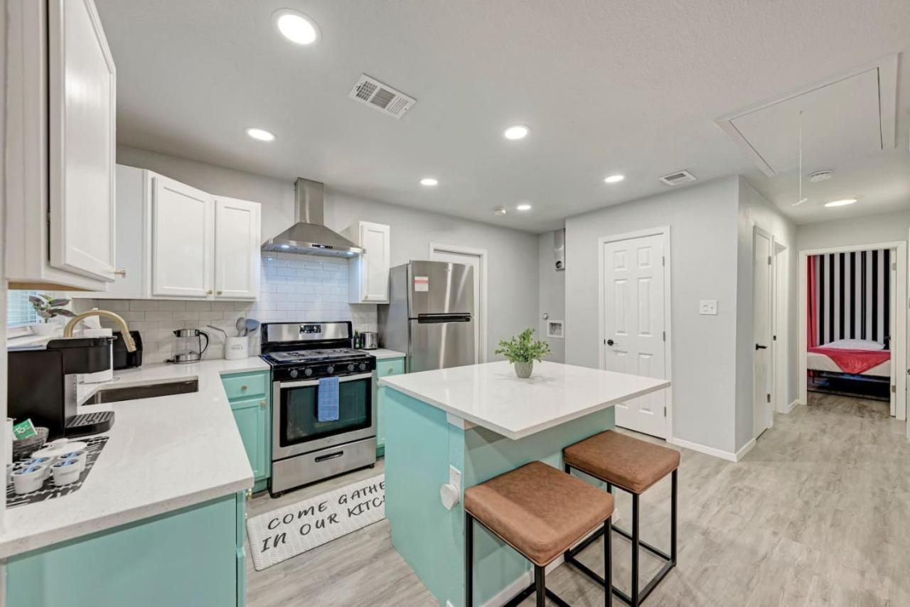 Pink Fun - Minutes To Downtown-aus Holiday home Austin