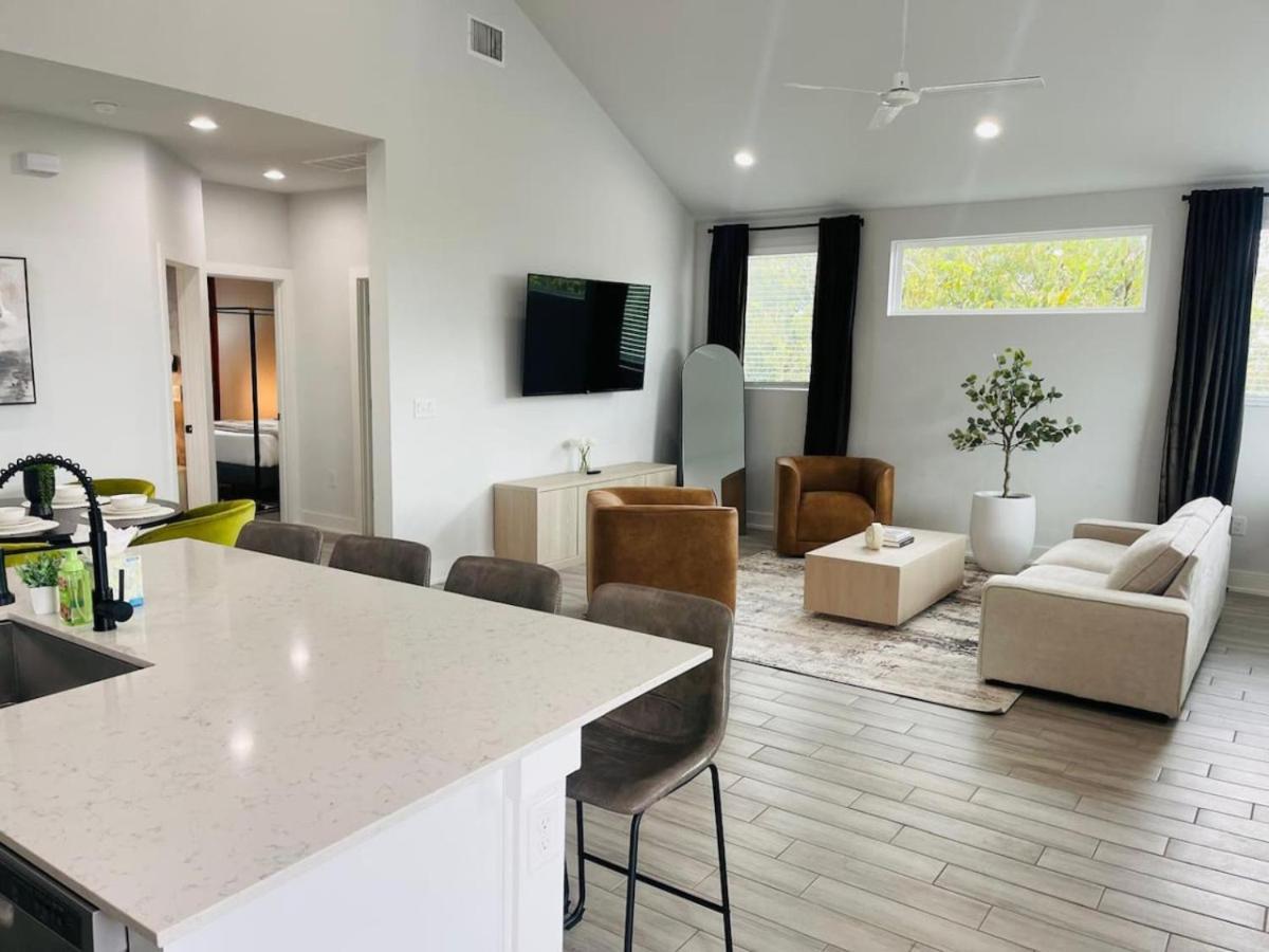 Holiday home Luxury Combined Homes - Downtown Access - Balcony