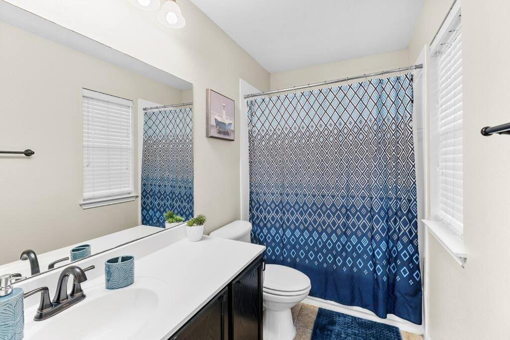 Beautiful Space - Yard - 10 Min From Dt *