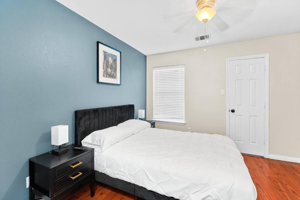 Beautiful Space - Yard - 10 Min From Dt *