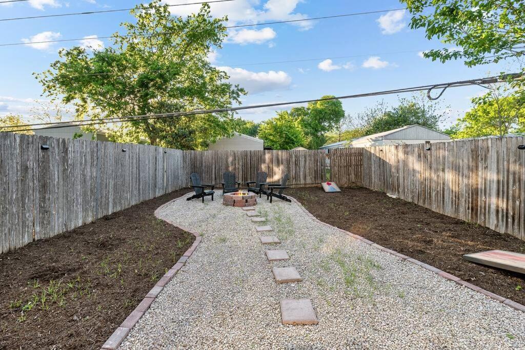 Beautiful Space - Yard - 10 Min From Dt