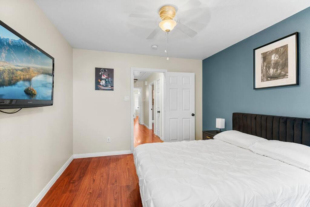 Holiday home Beautiful Space - Yard - 10 Min From Dt