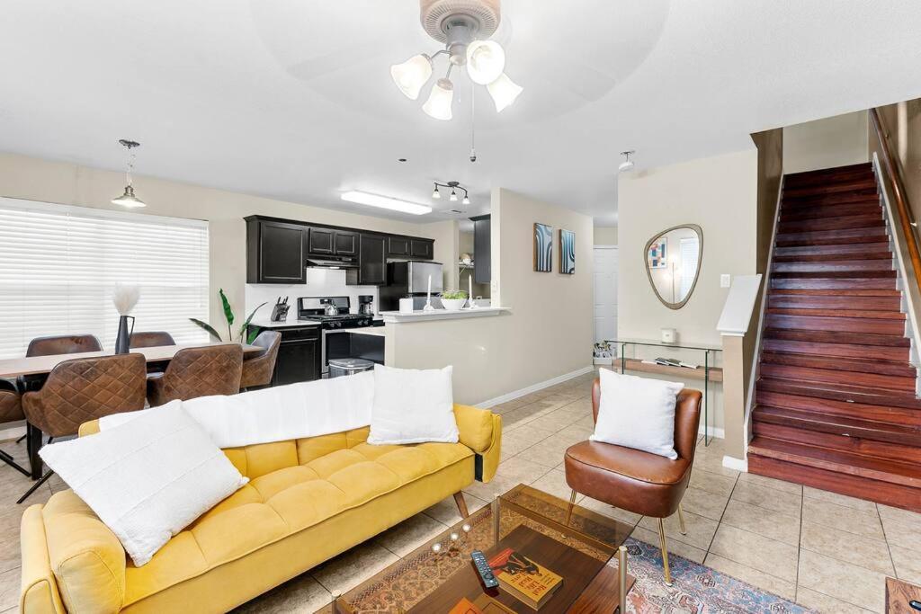 Beautiful Space - Yard - 10 Min From Dt *