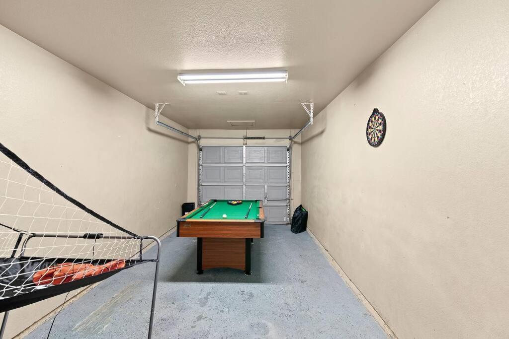 Luxury - 10 Min From Dt - Sleeps 10