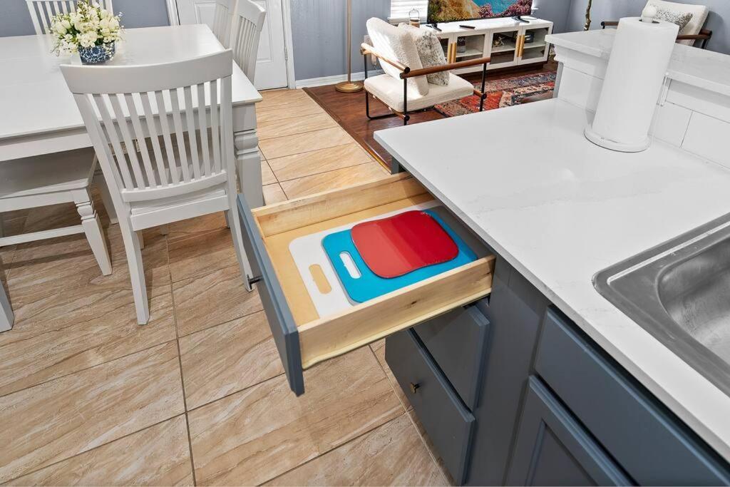 Holiday home Luxury - 10 Min From Dt - Sleeps 10 *