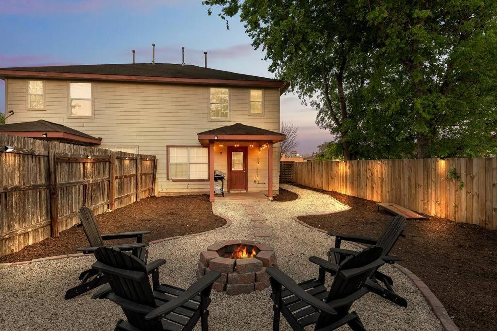 Holiday home Luxury - 10 Min From Dt - Sleeps 10 *