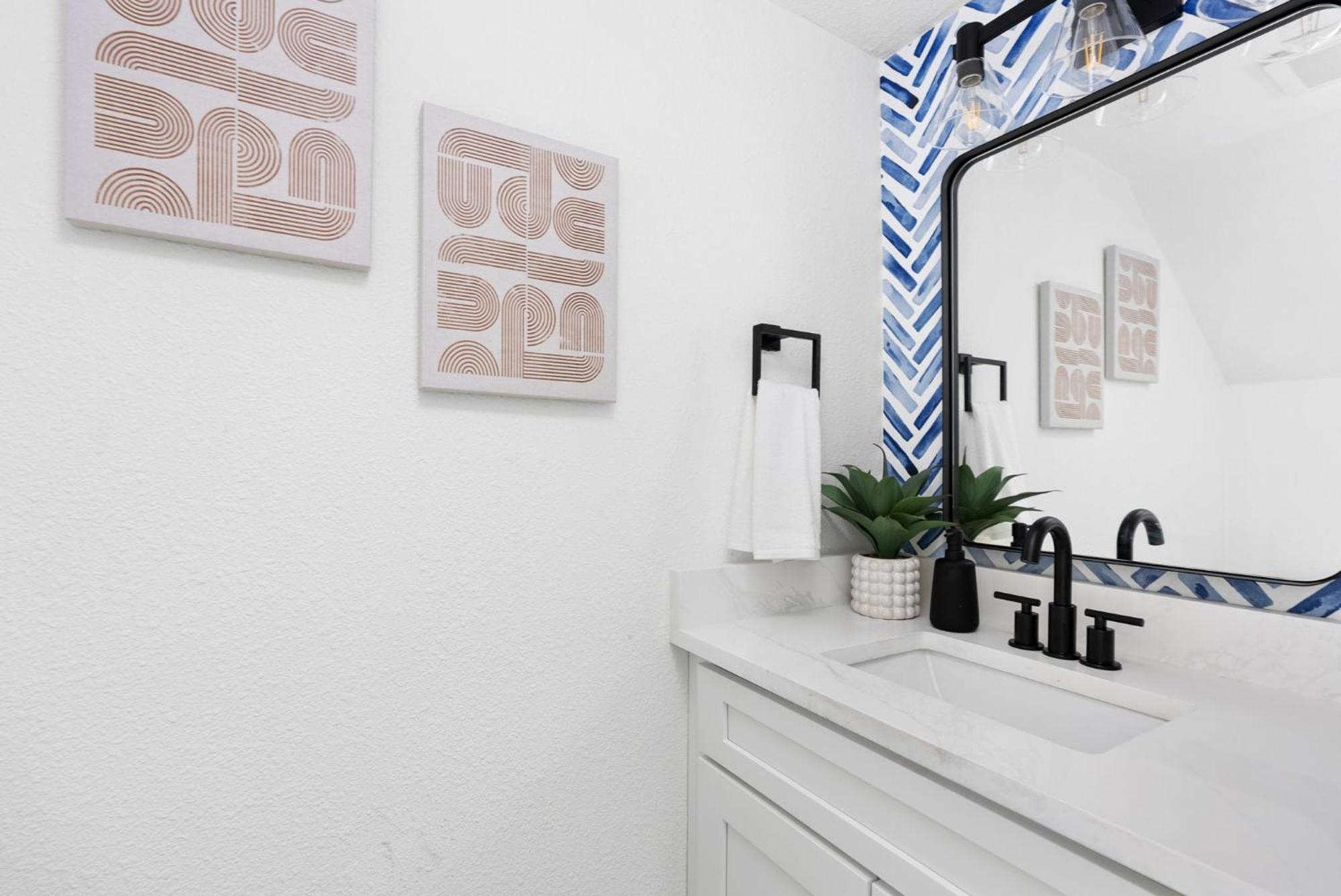 Fast Wifi, Desks - Soco, Dt, Zilker Apartment