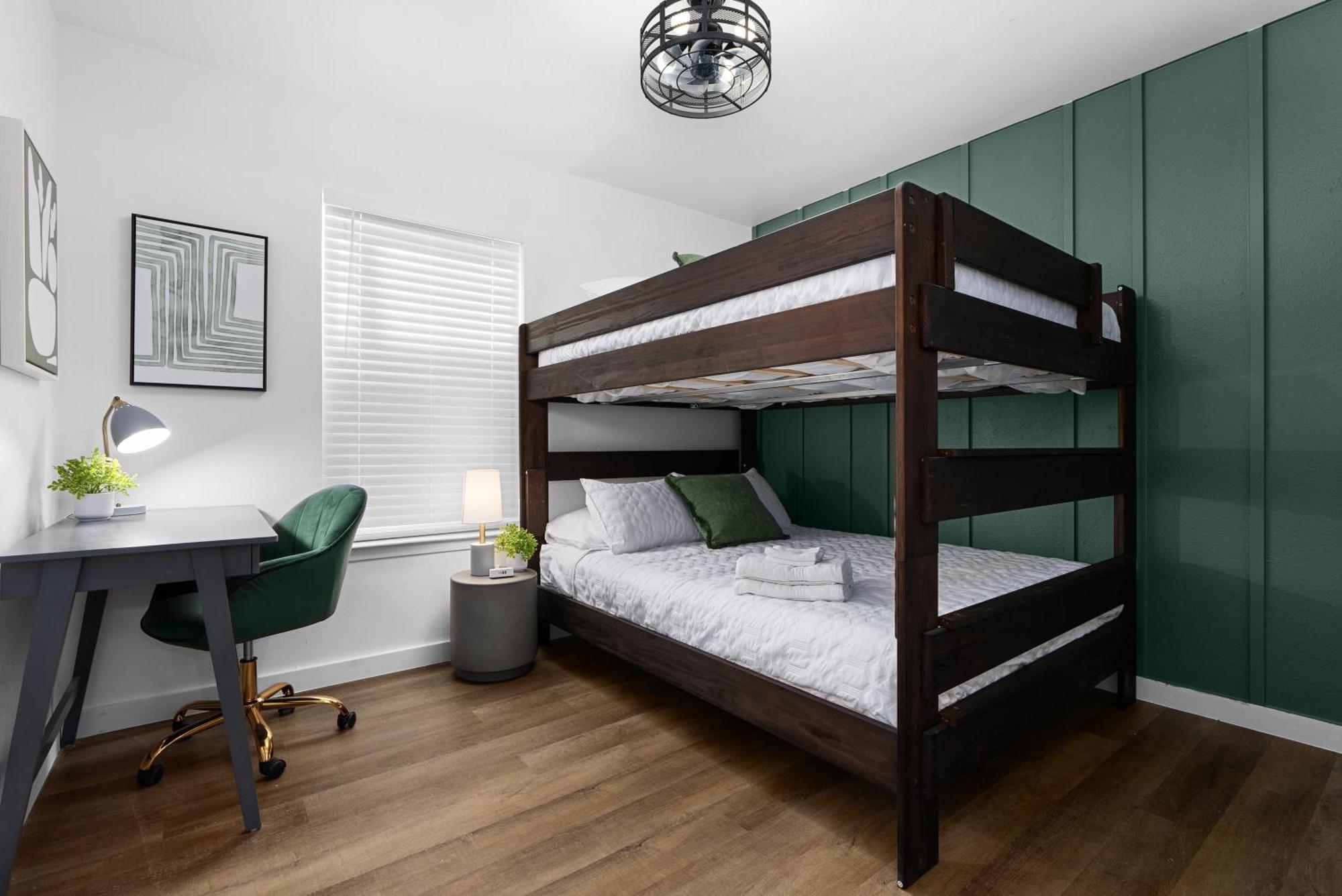 2br Walk To Zilker Park & Soco - Austin's * Austin