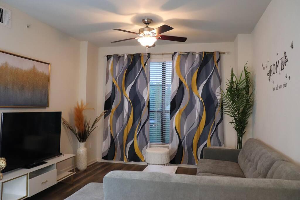 Apartment Blessed For Blessed Guests Austin