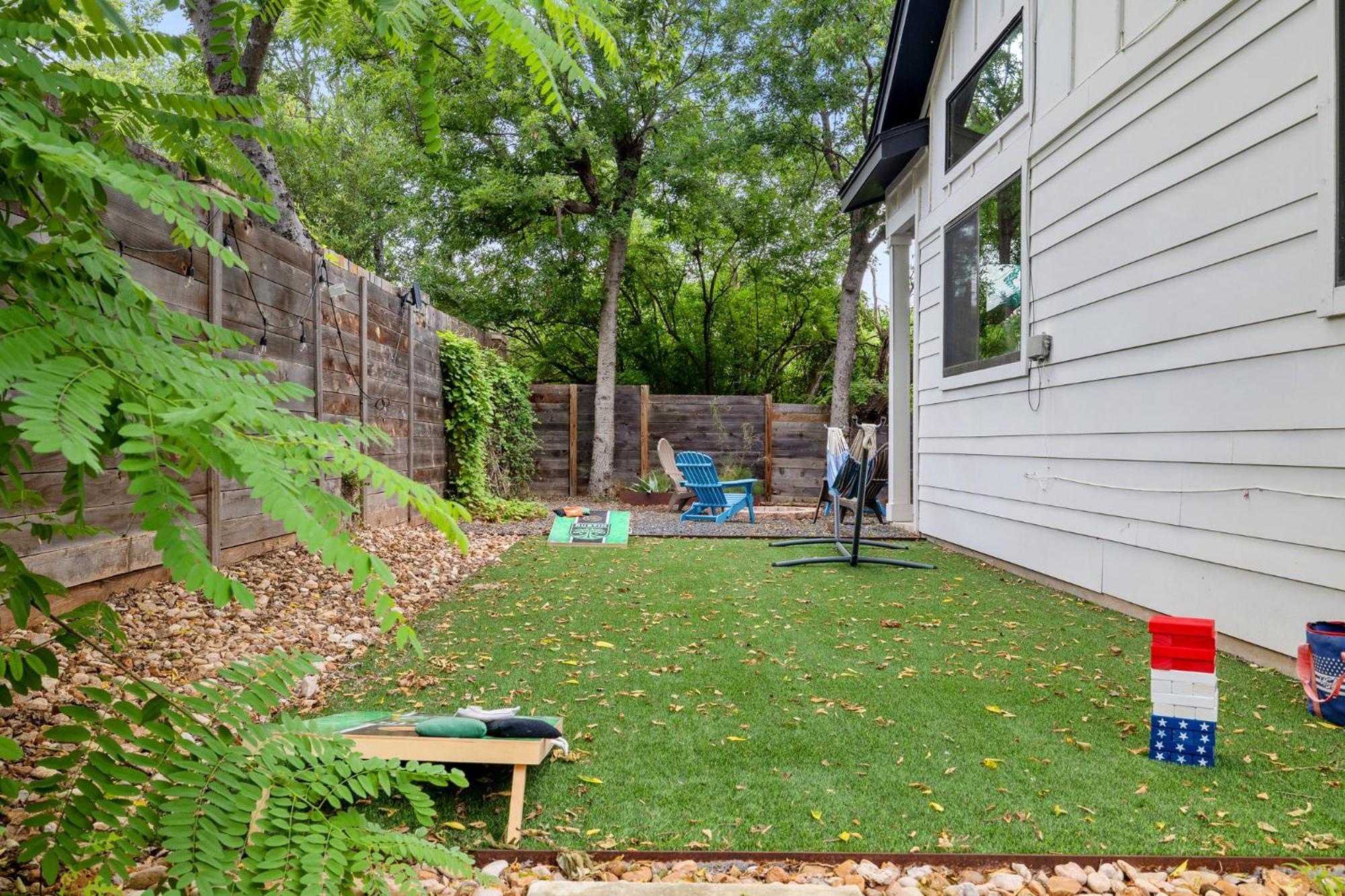 East Side Haven - Blocks From Local Food Legends Austin