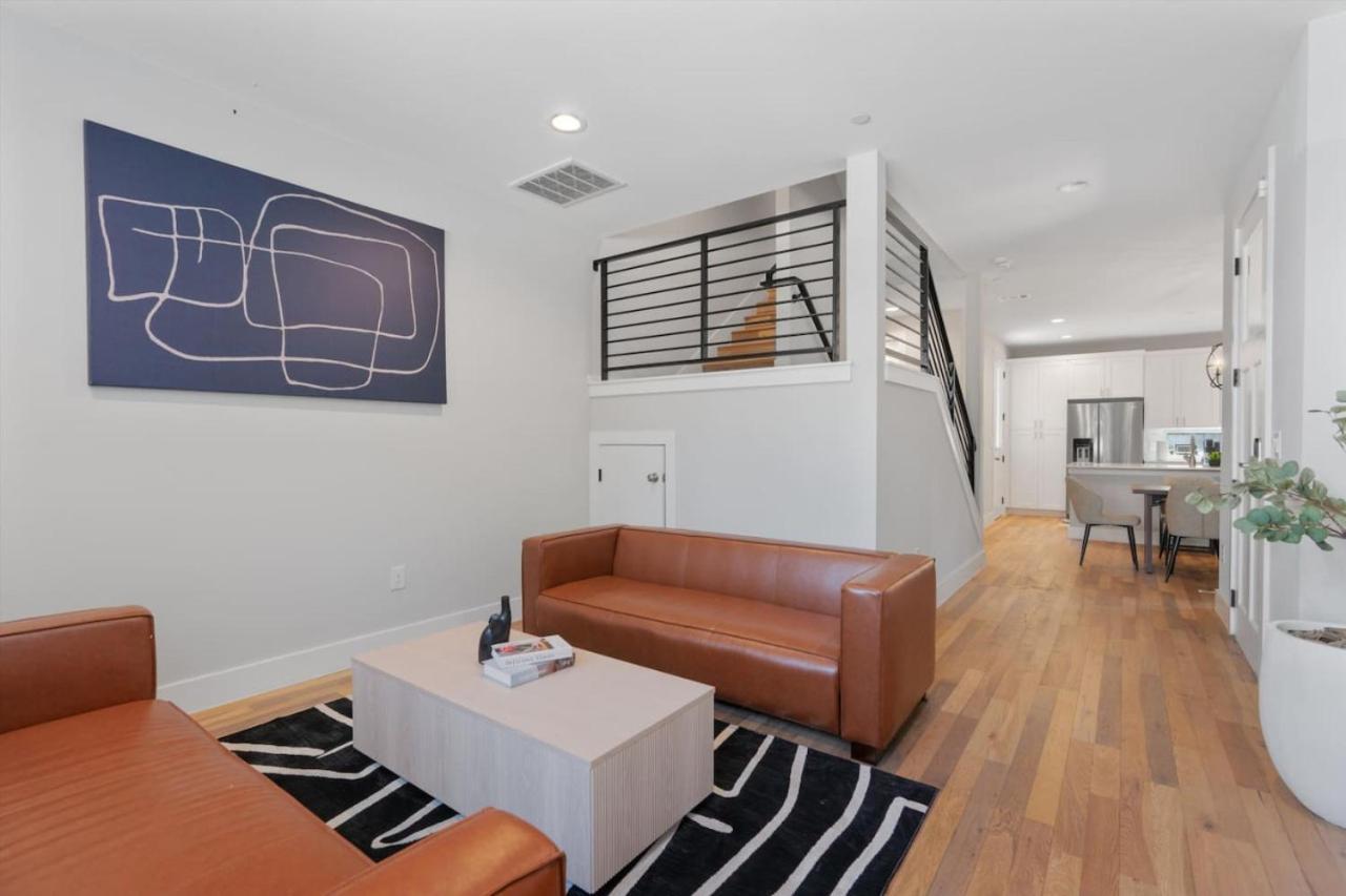 Mins To Acl - Downtown - Formula 1 Holiday home
