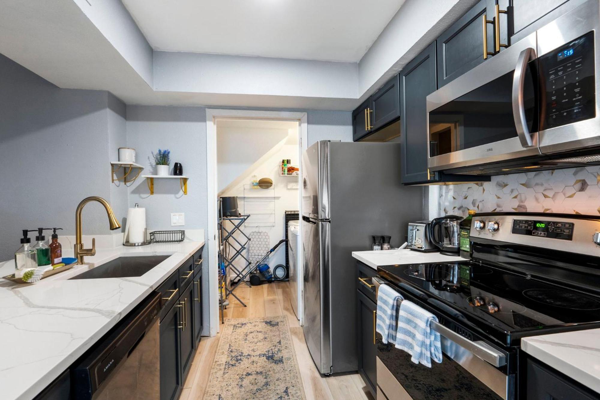 Charming South Lamar Hideaway - Near Zilker & Soco