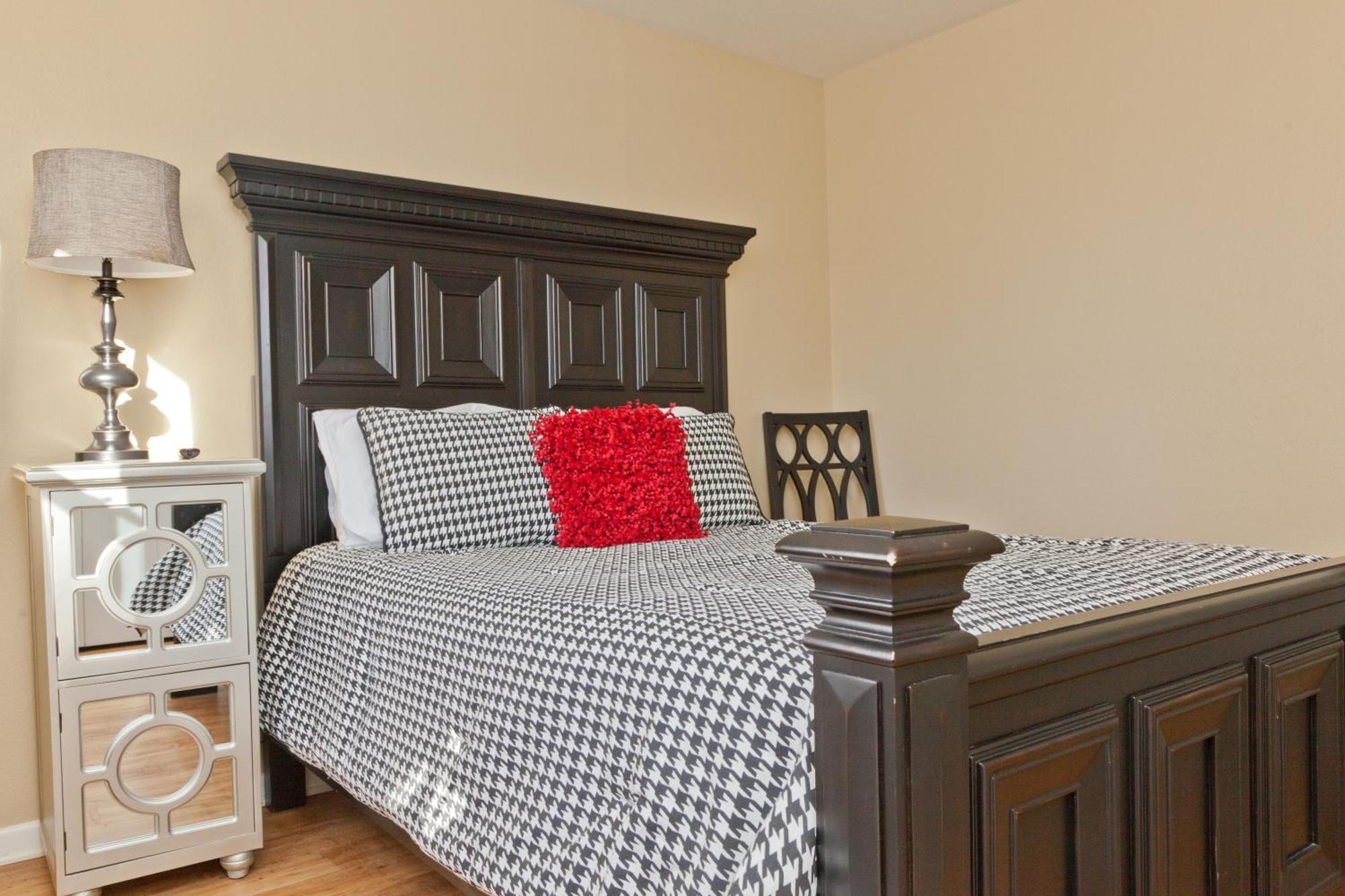 Onyx Apartment Austin