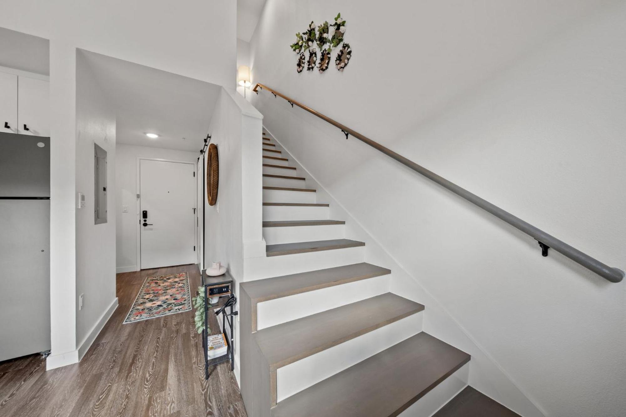 Holly House Apartment *