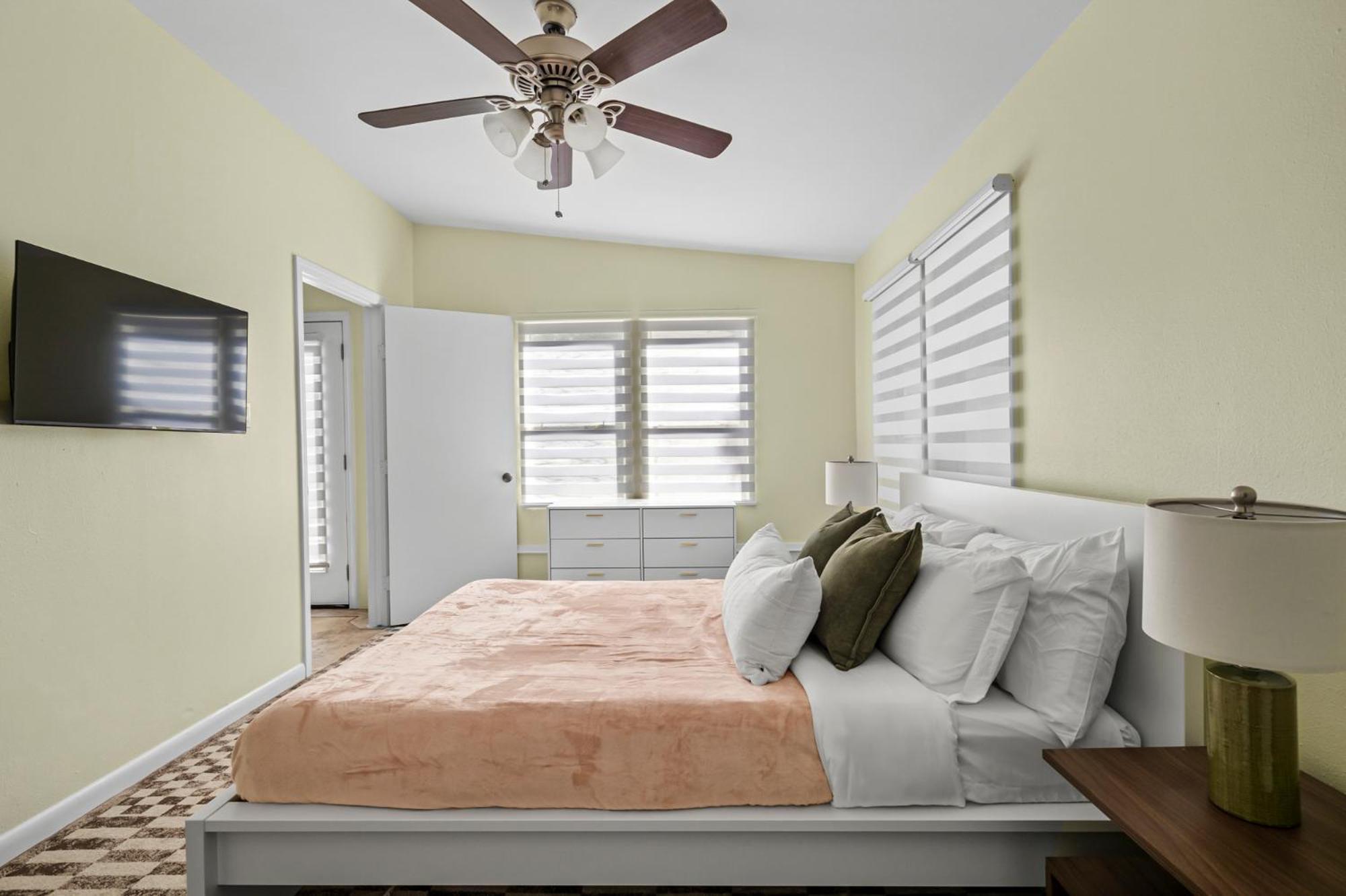 Retro Vibes & Zilker Views - Music House By Zilker Holiday home *