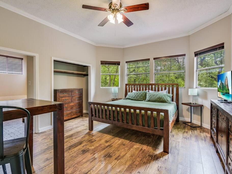 Cosy And Open With Loft On Greenbelt