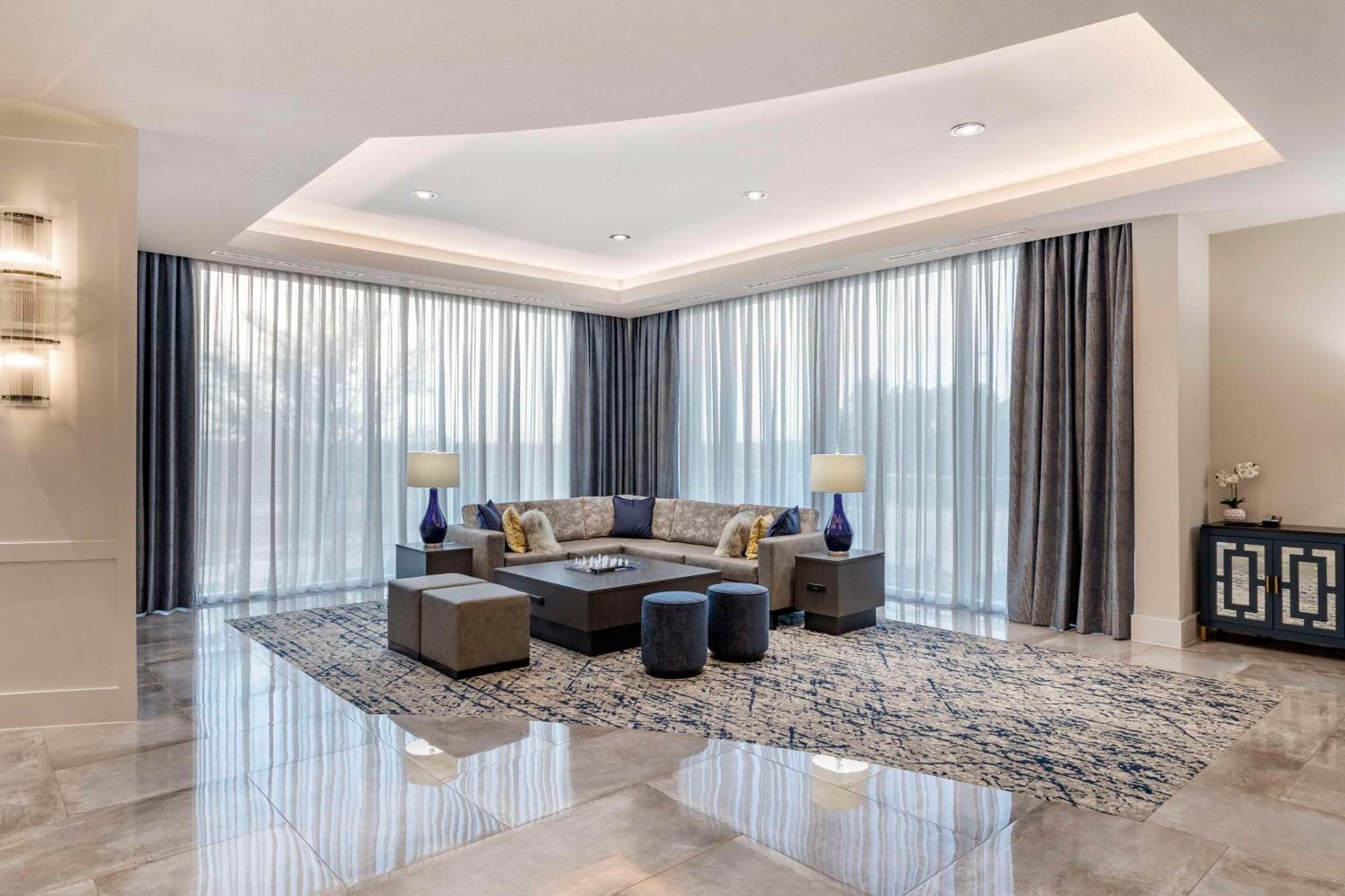 Cambria Uptown Near The Domain Austin