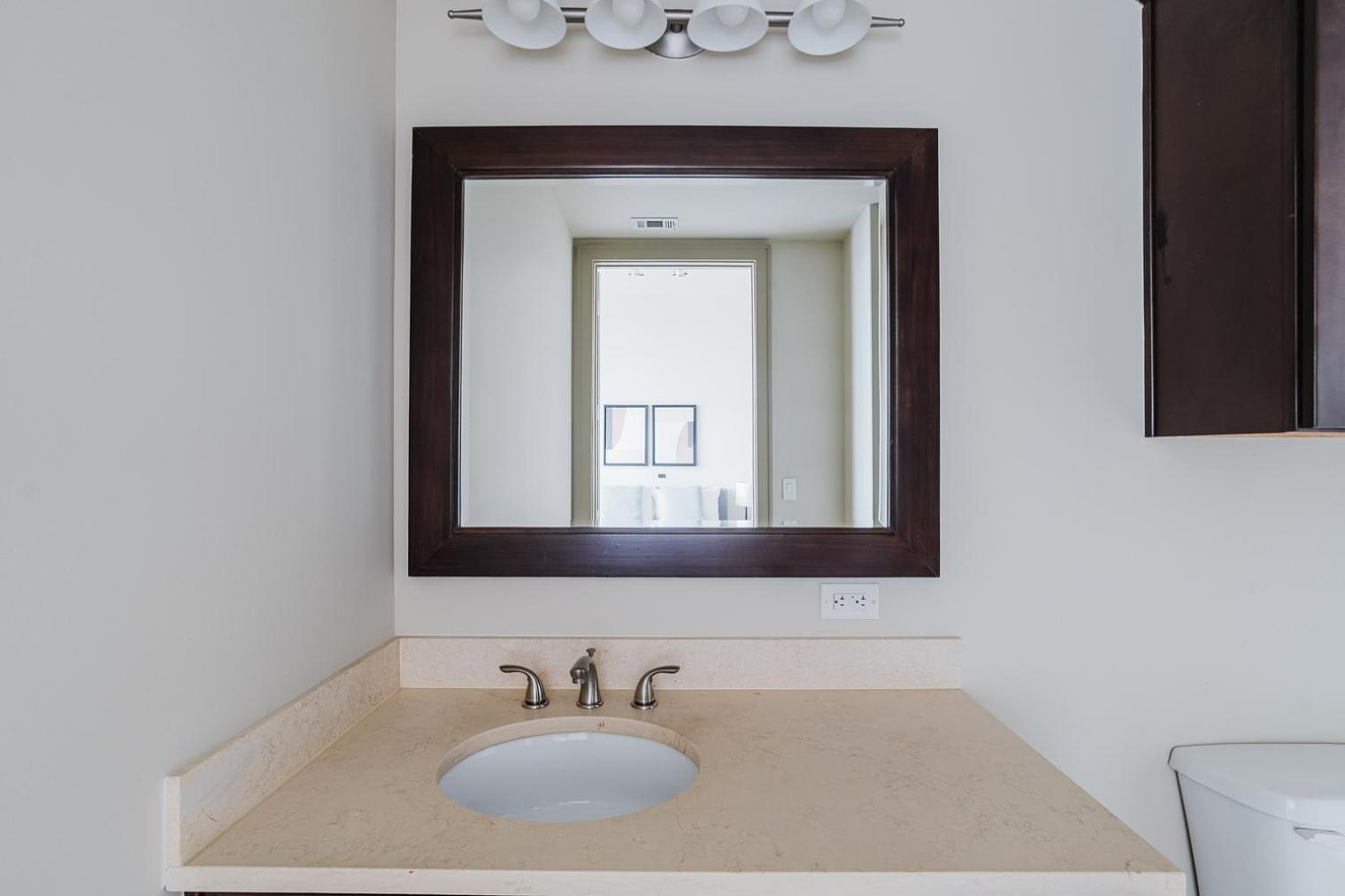 Apartment Blueground Downtown 2bd Atx-284 *