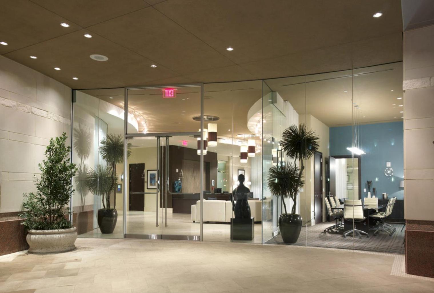 Blueground Downtown 2bd Atx-284 *