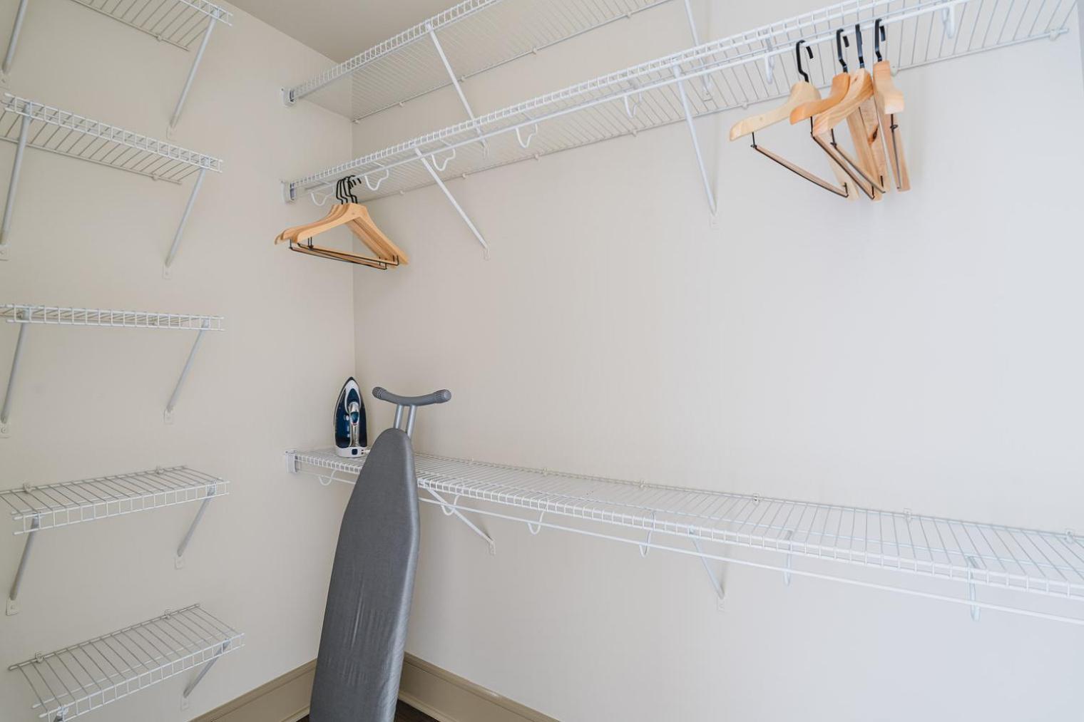 Blueground Downtown 2bd Atx-284 Austin