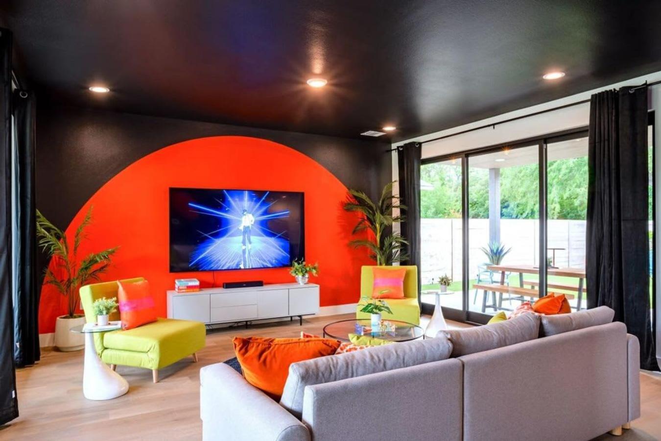 Holiday home Check-mate Sleeps 18 & Only 7min To Downtown Atx *