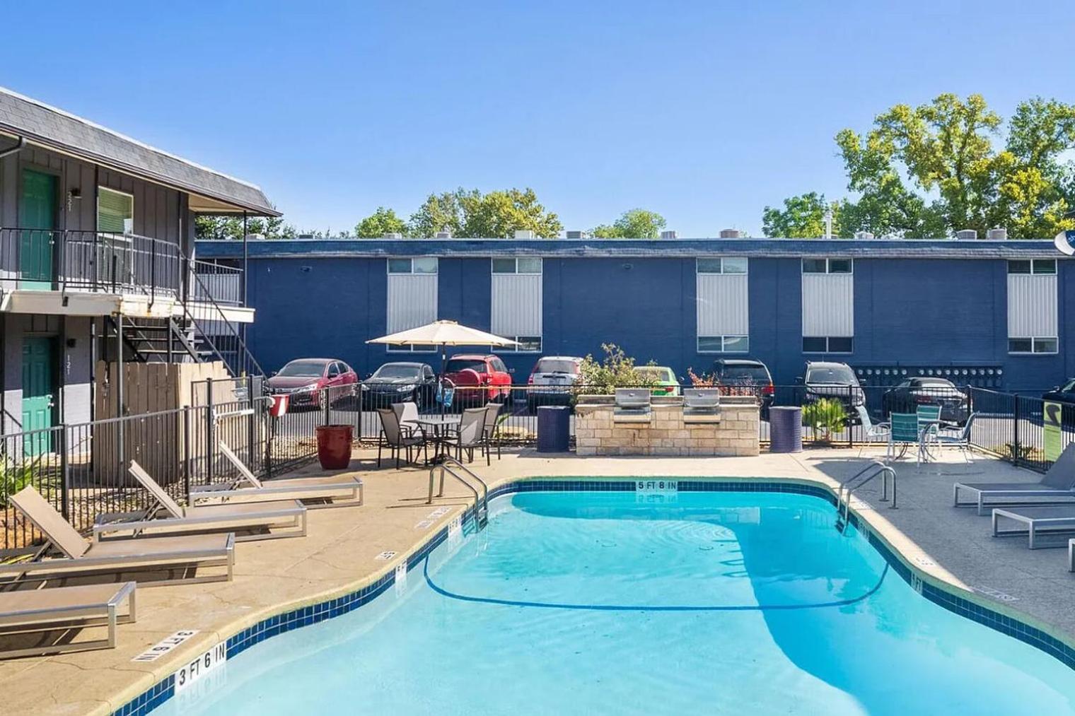 Blueground Mueller Bbq Pool Ac Nr Downtown Atx-278 * Austin