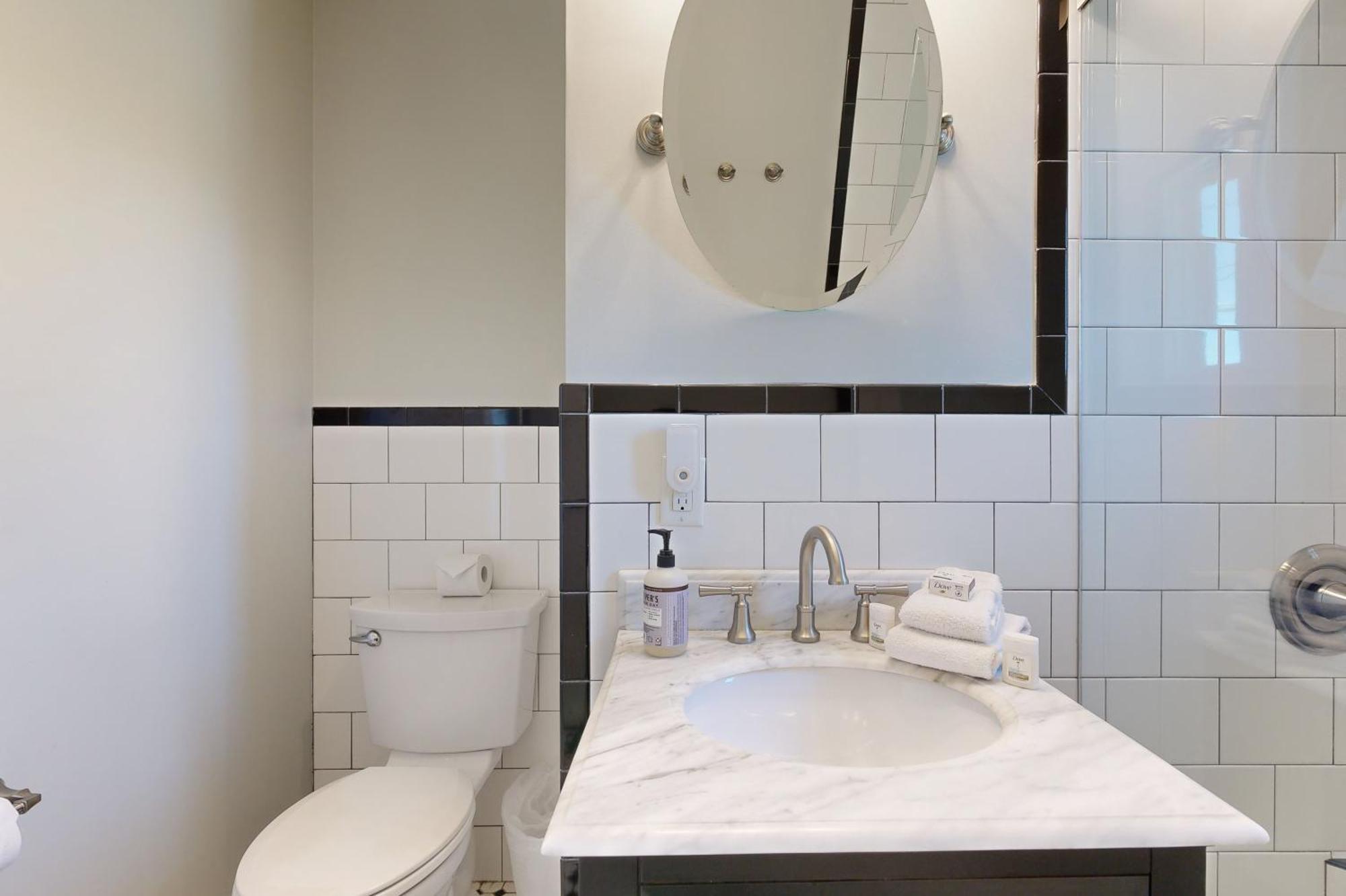 Willow House Unit B Austin