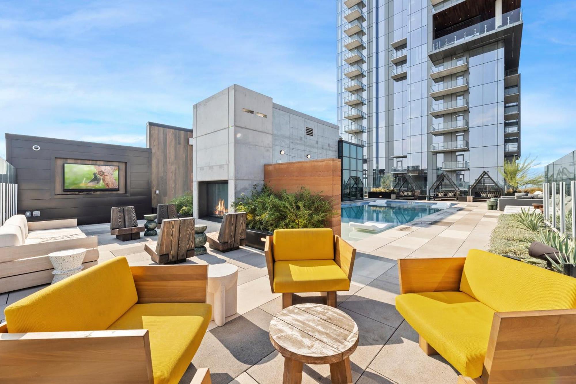 Holiday home High Rise In The Heart Of Atx *