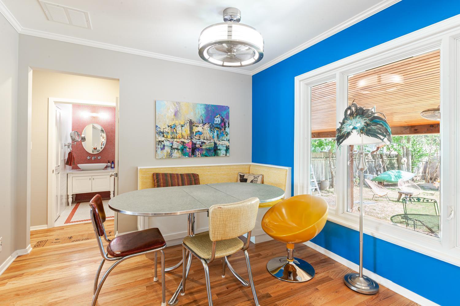 South Central, Barton Springs, Broken Spoke & Much More, Dogs Ok, 4 Bedroom-3bath