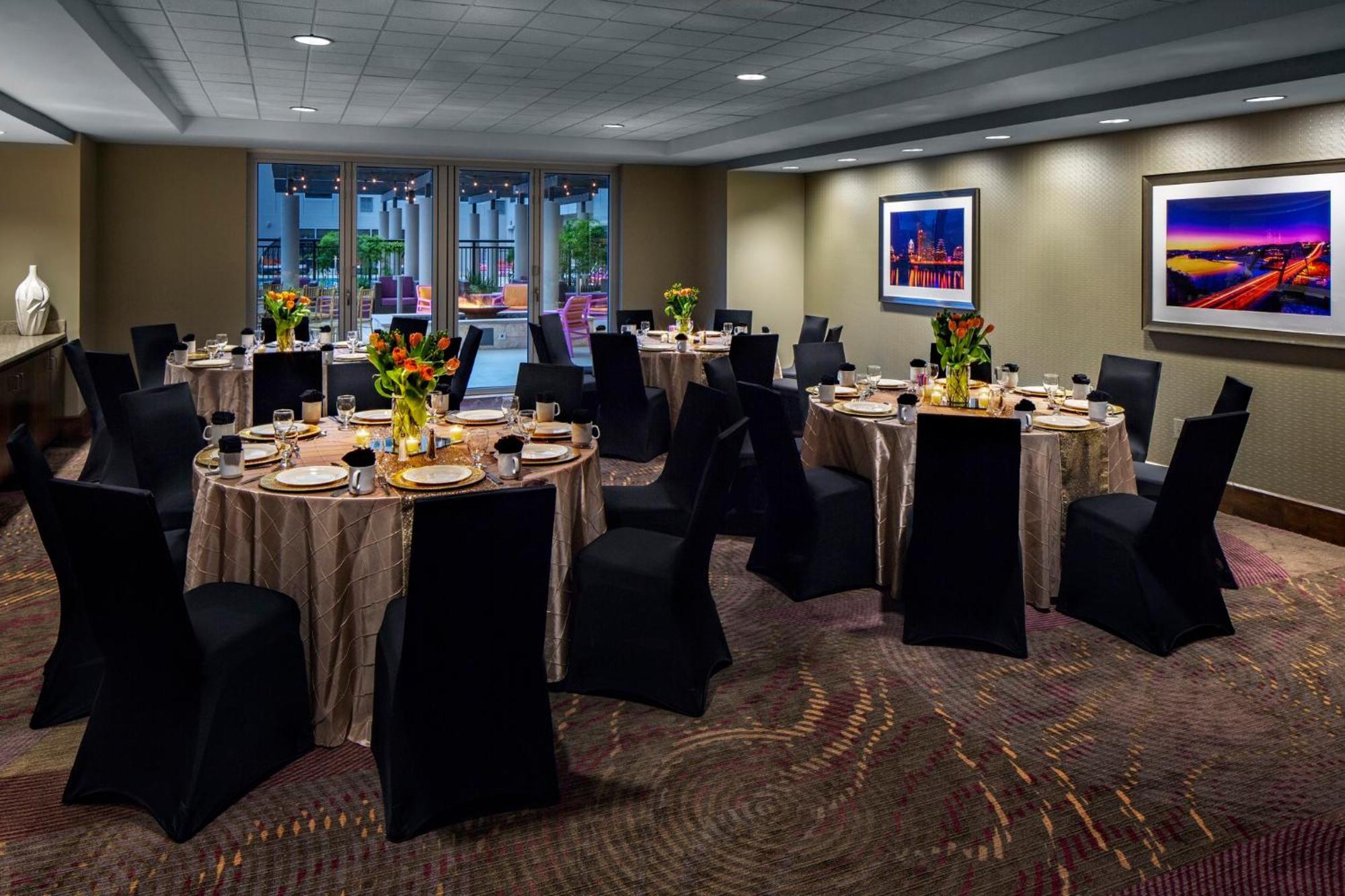 Hotel Indigo Downtown - By Ihg