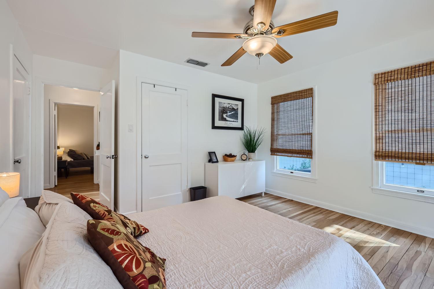 Authentic Pad With Roof-top Deck Bar