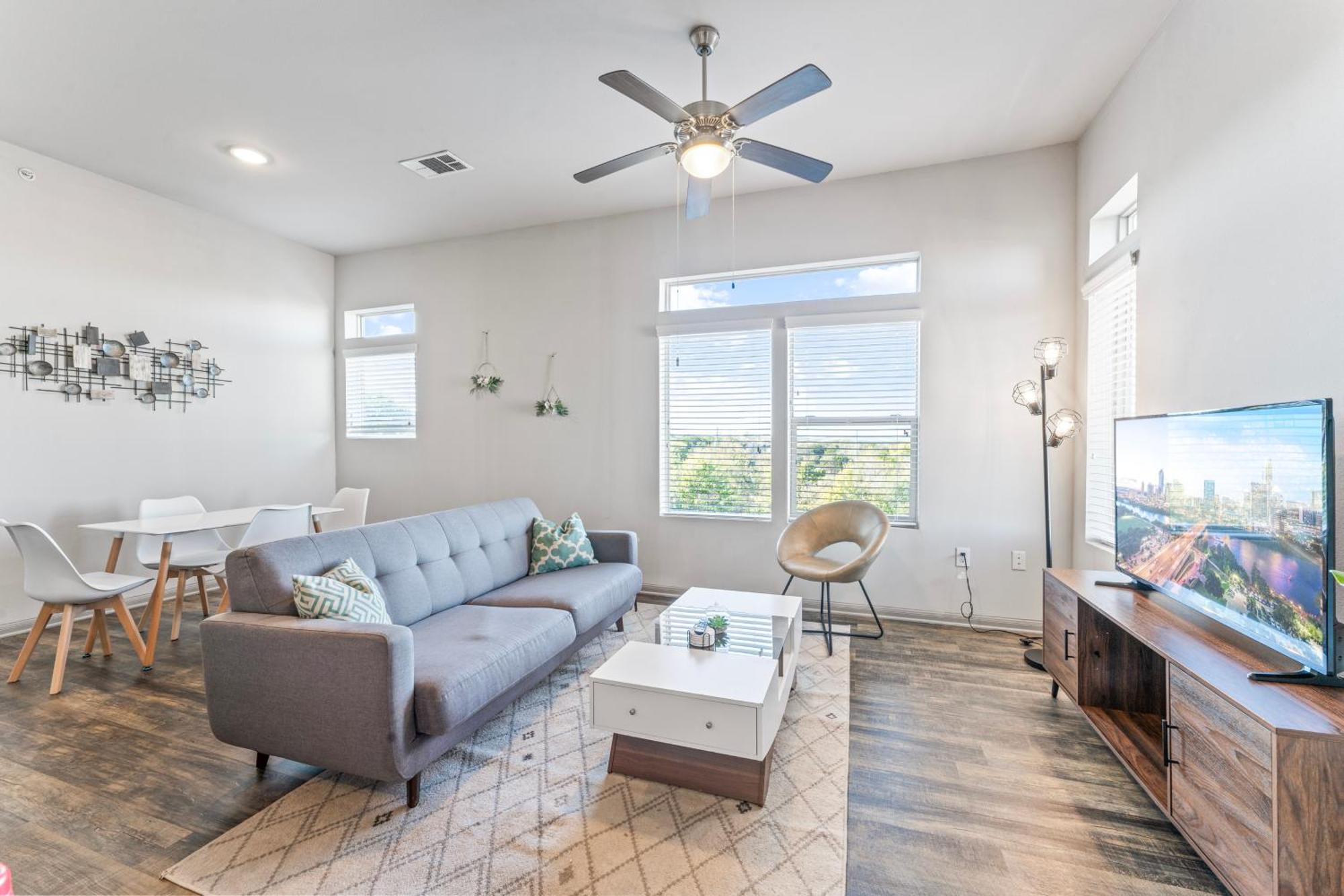 Apartment Spacious 2br King Bed Close To Downtown And Airport