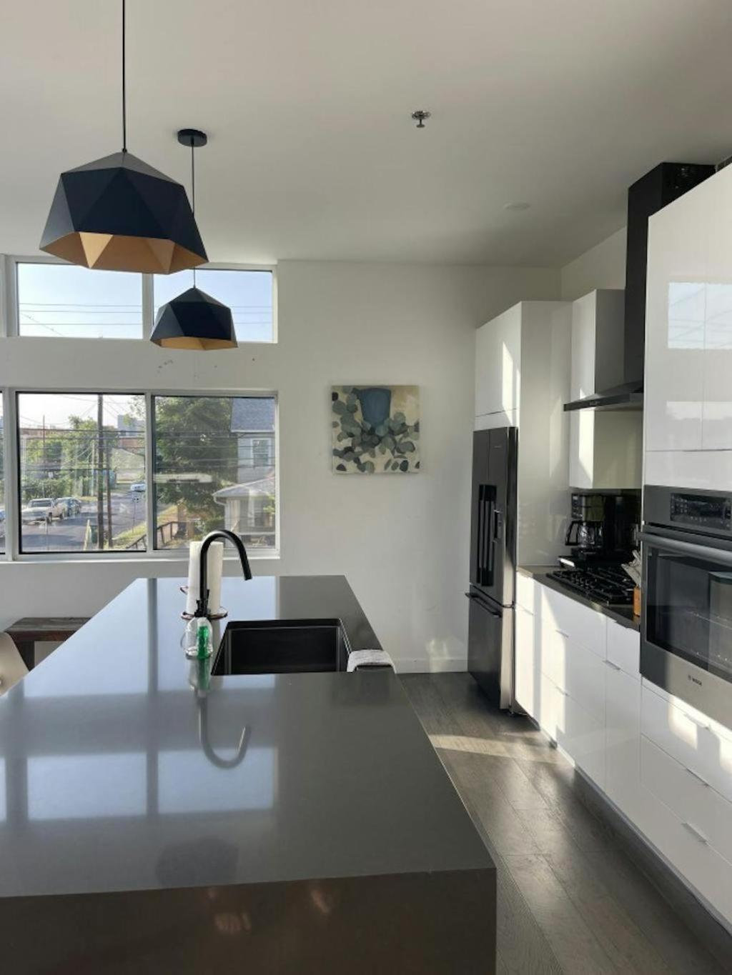 Game Day Penthouse Steps From Ut Sports * Austin