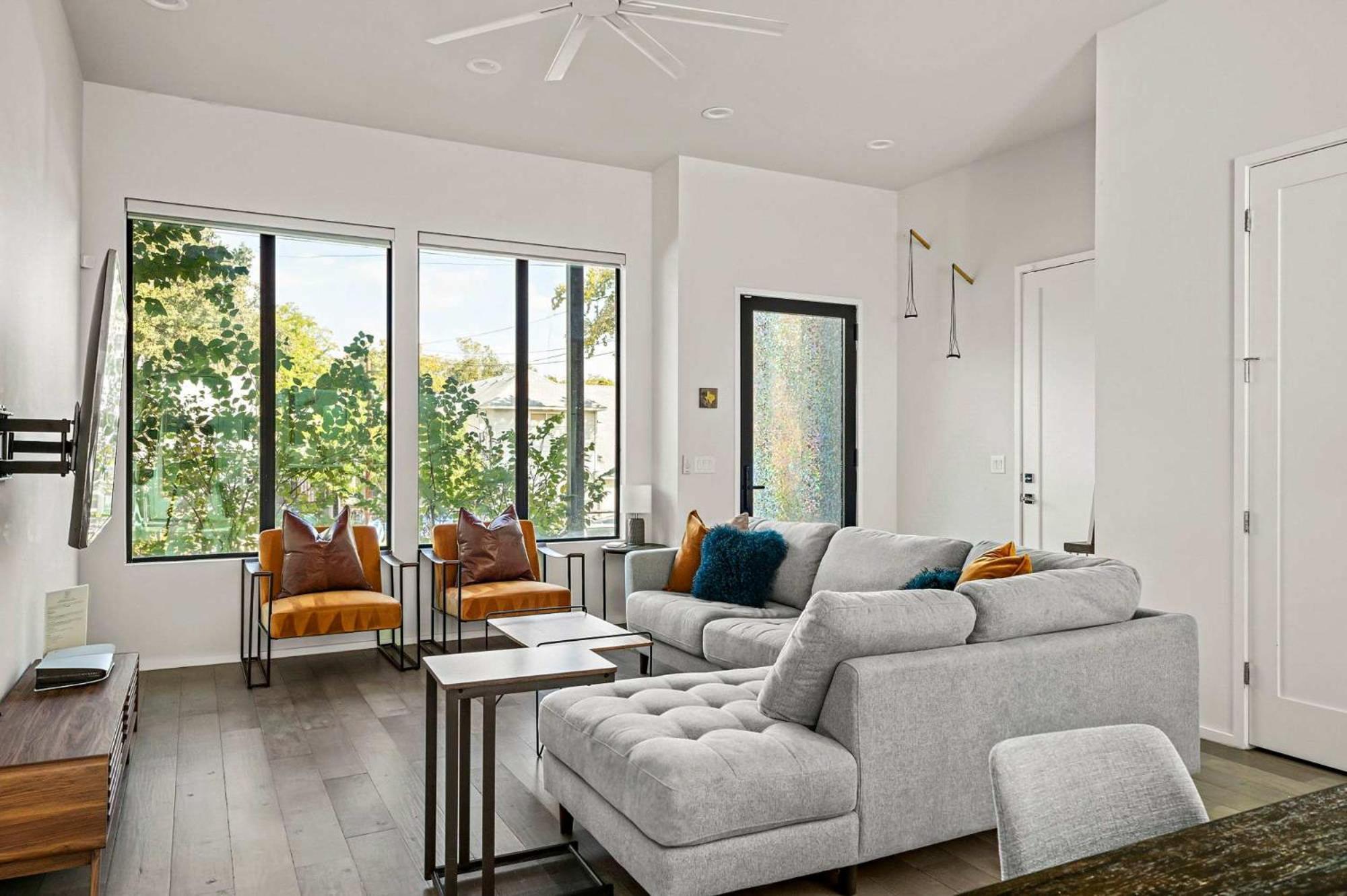 Soco - Backyard - Balconies - Dt Holiday home