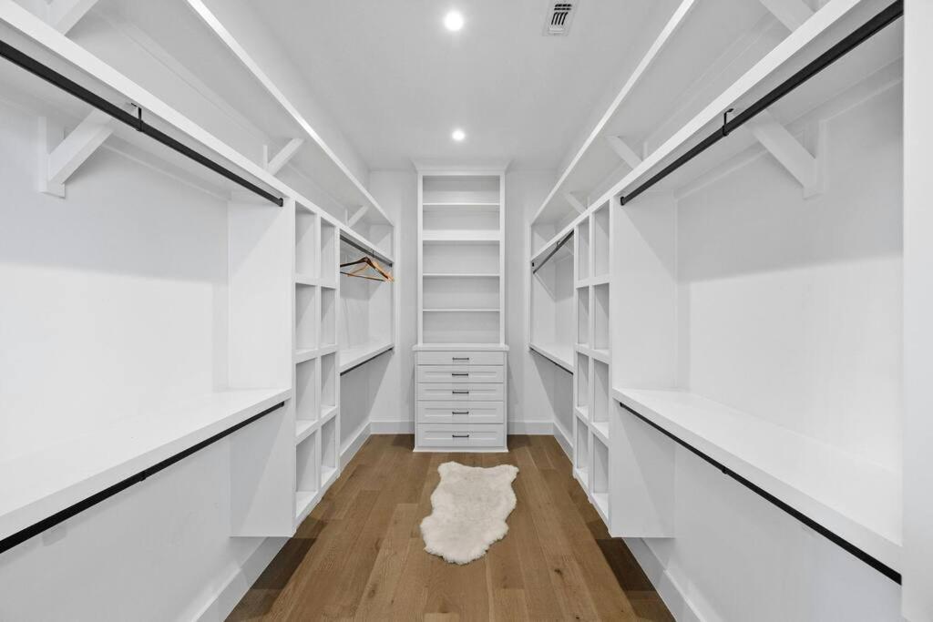 New 4 Bdrm I Heated Pool Prime Location Mins To Dt Austin
