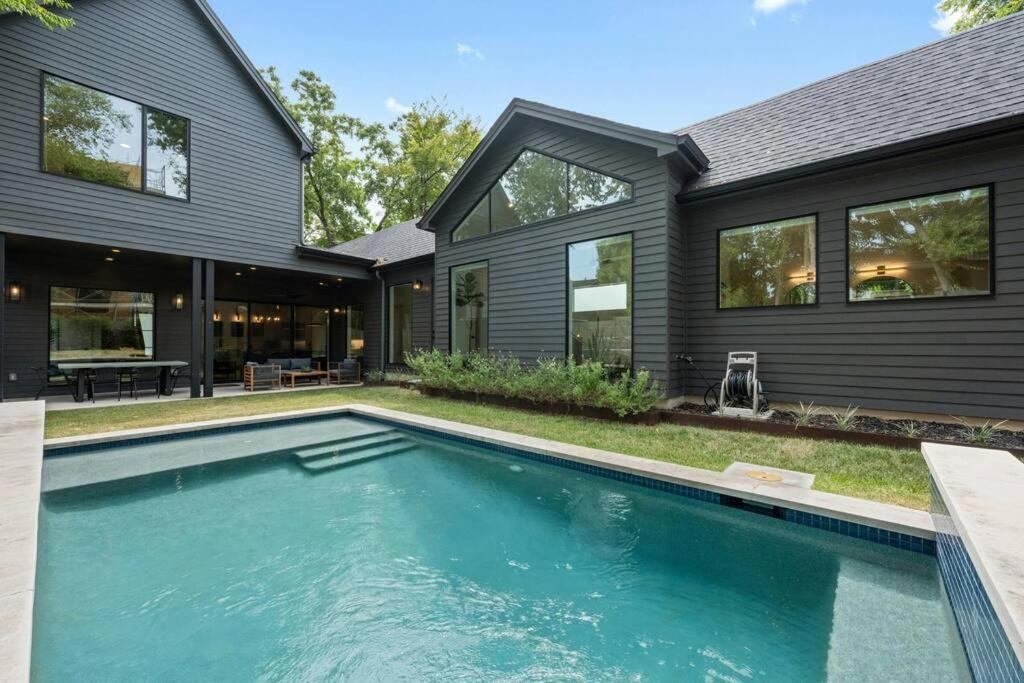 New 4 Bdrm I Heated Pool Prime Location Mins To Dt * Austin