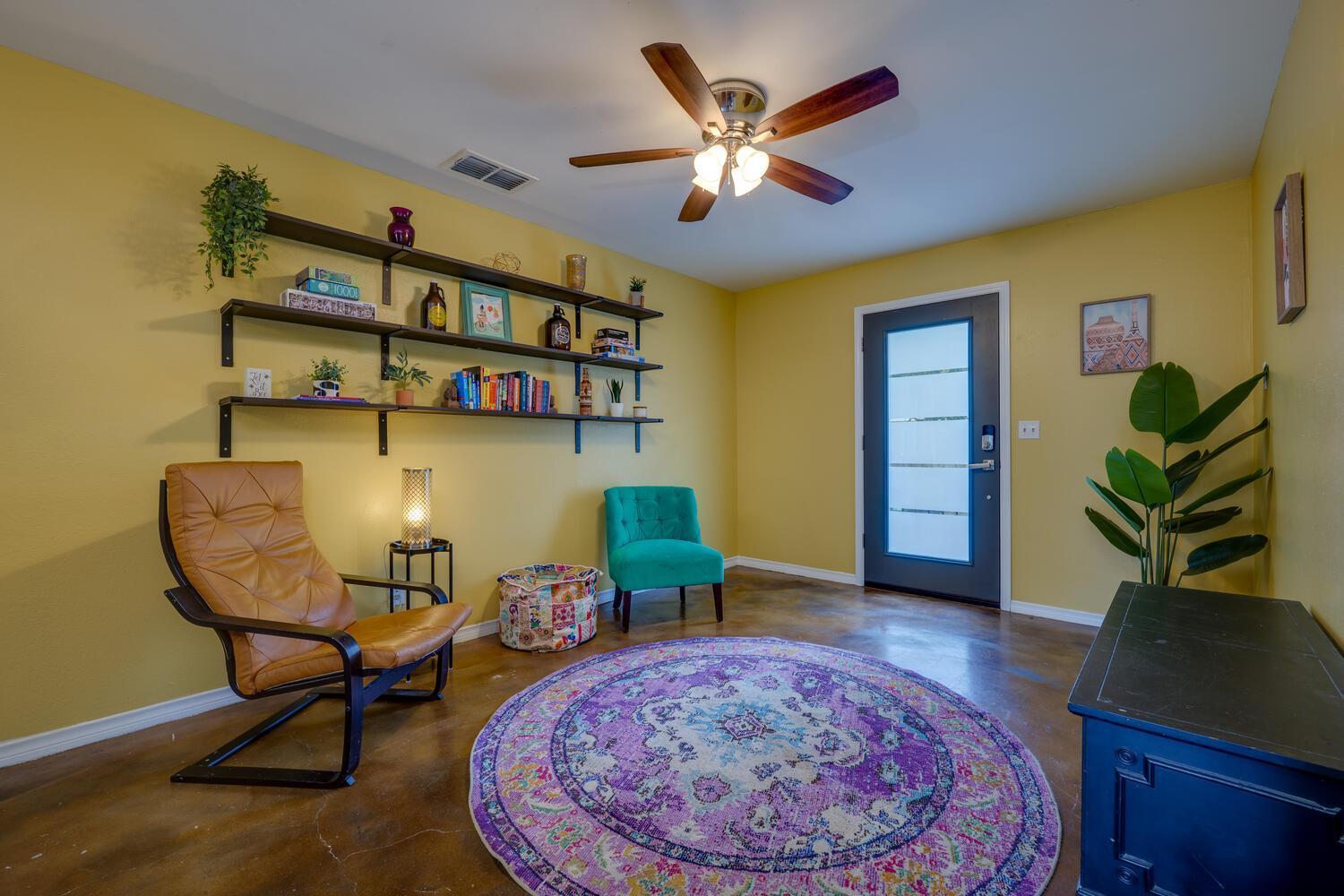 Two-home Heart Of Compound & Karaoke Lounge Austin