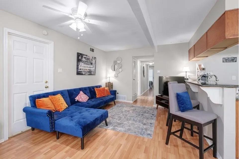 New King Bed House 15 Mins From Westlake Hospital Austin