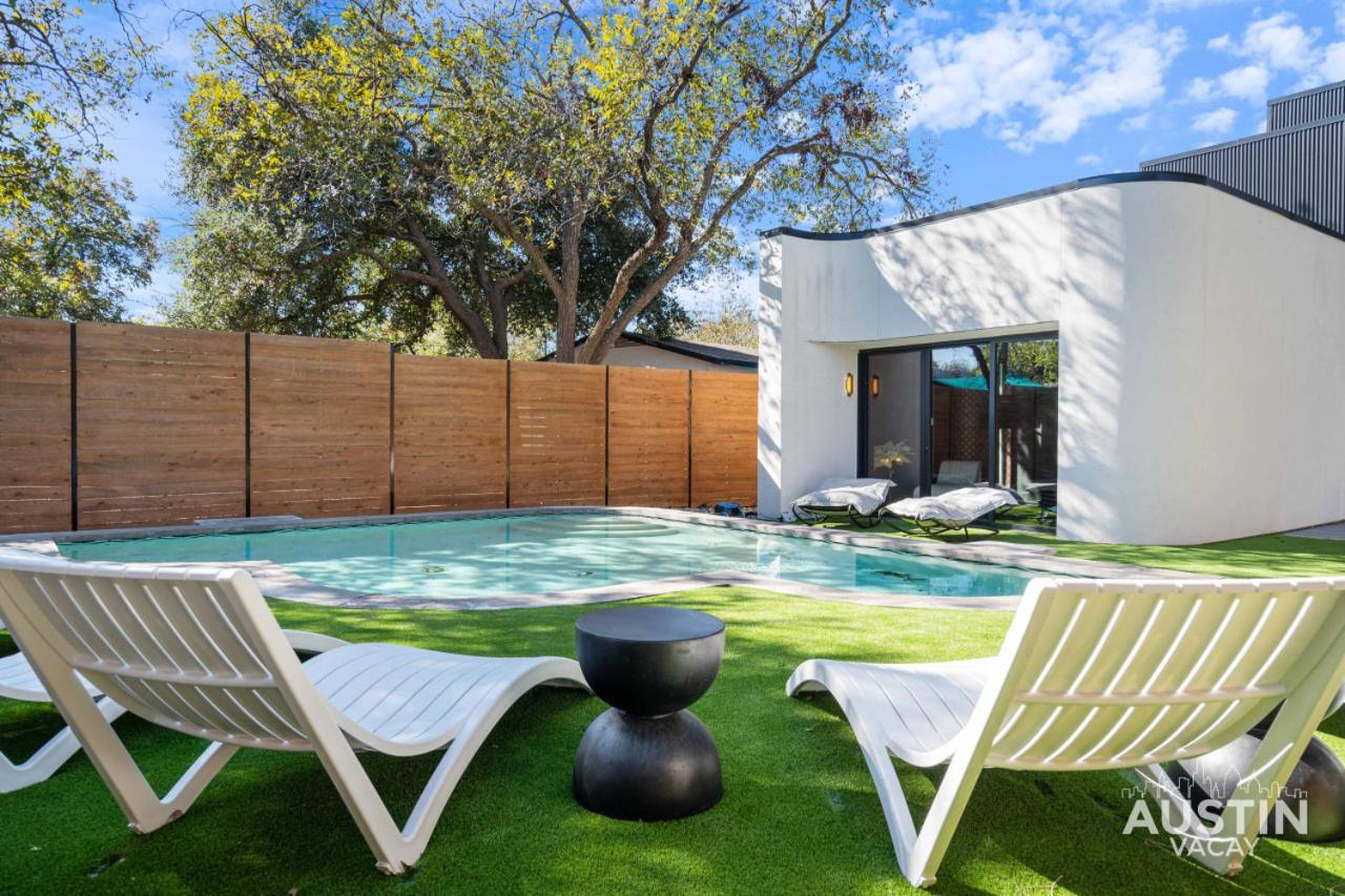 Dwelling Of Divine Duality Private Luxury Pool Austin