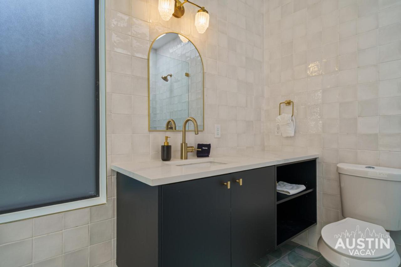 Dwelling Of Divine Duality Private Luxury Pool Holiday home